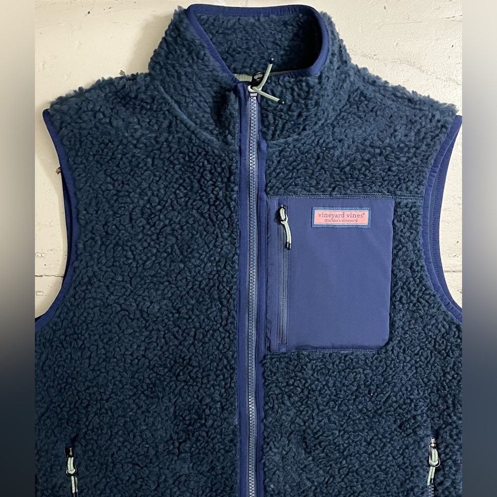 Vineyard Vines Men’s Sherpa Vest (Brand New)